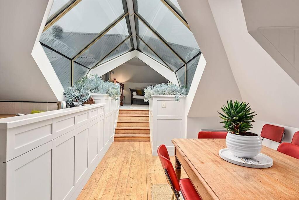 Blackwood Tree Cottage - Heritage Listed Property - Evandale! ภายนอก รูปภาพ